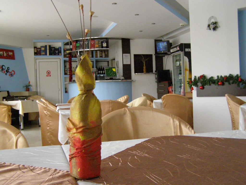 Villa Grande Iasi Extérieur photo