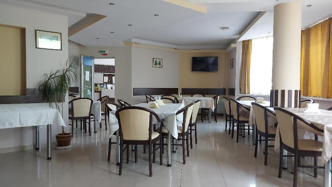 Villa Grande Iasi Extérieur photo