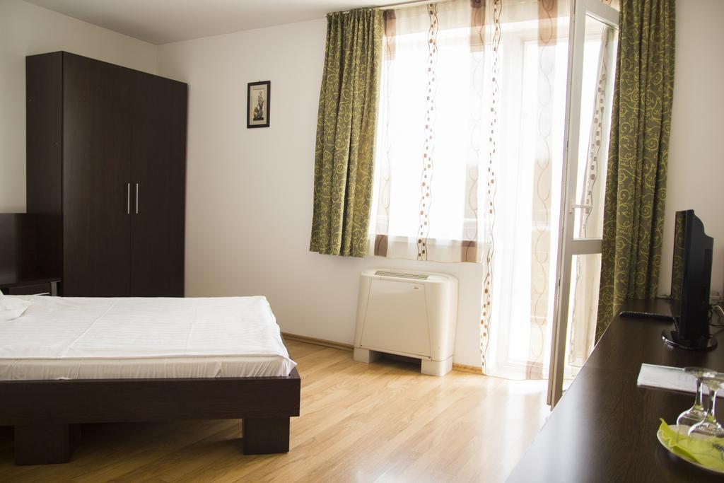 Villa Grande Iasi Chambre photo